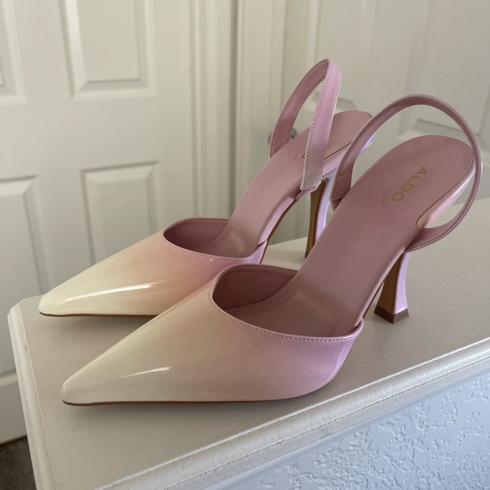 Aldo’s sold out Zuella heel! Worn once for photos.